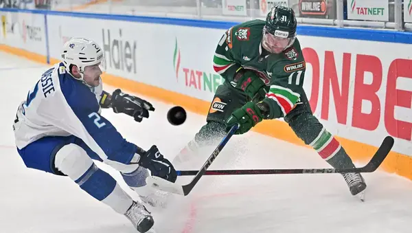 «Барыс» Қазан қаласында 140 секунд ішінде үш шайба соқты