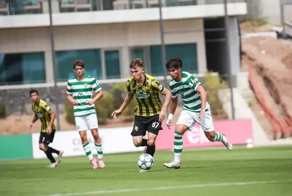 «Қайраттың» 18 жастағы шабуылшысына ағылшын клубы көз тікті