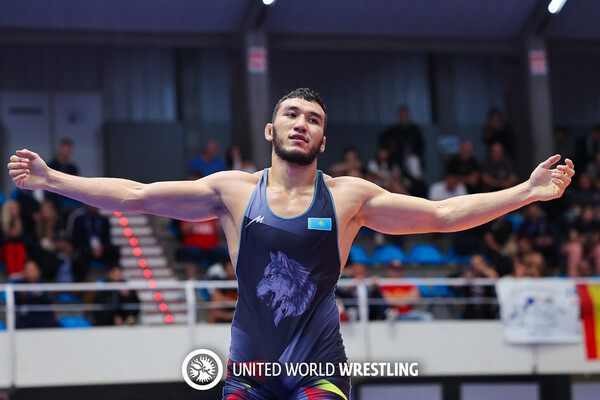 Ризабек Айтмұхан әлем чемпионатында күреседі