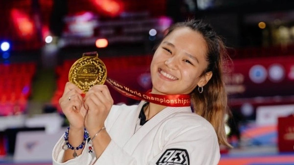 Жібек Құлымбетова джиу-джитсудан әлем чемпионы атанды