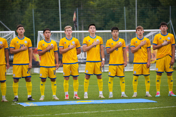 Қазақстан жасөспірімдер құрамасына кімдер шақырылды