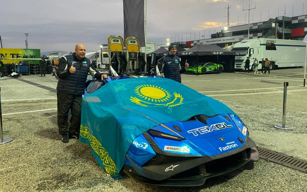 Қазақстандық автокоманда әлемдік турнирдің бас жүлдесін еншіледі