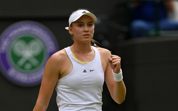 «Қазақстанды танытқаныма мақтанамын»: Елена Рыбакина жанкүйерлеріне үндеу жолдады