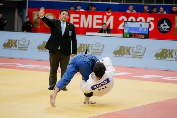 ҚР чемпионаты: Маңғыстау дзюдошылары жалпы есепте көш бастады