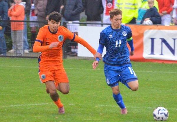 Шерхан Қалмырза пенальти қайтарған матчта Қазақстан құрамасы жеңіліп қалды