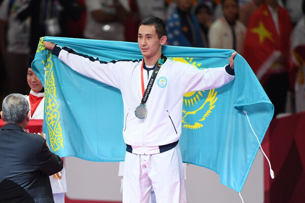 Дидар Әмірәлі әлем чемпионатында қола жүлдеге ие болды