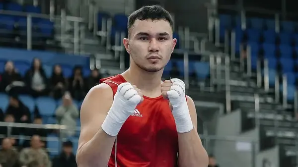Ерасыл Жақпеков әлем чемпионатын нокаутпен бастады