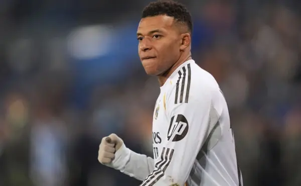 Сот ПСЖ клубын Мбаппеге €61 млн өтемақы төлеуге міндеттеді