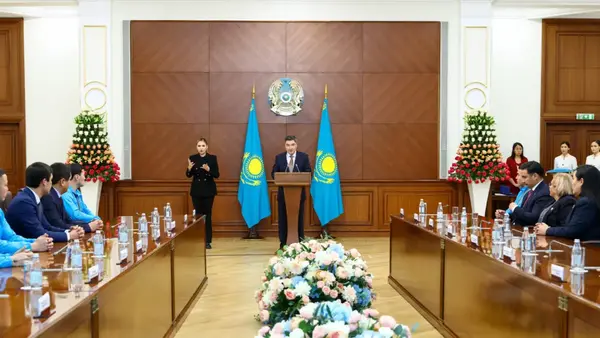 Сурдлимпиада ойындарында үздік шыққан спортшылар марапатталды