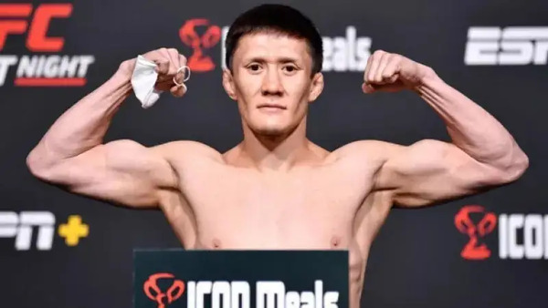 Жалғас Жұмағұлов Чехияда чемпиондық белбеу үшін айқасады