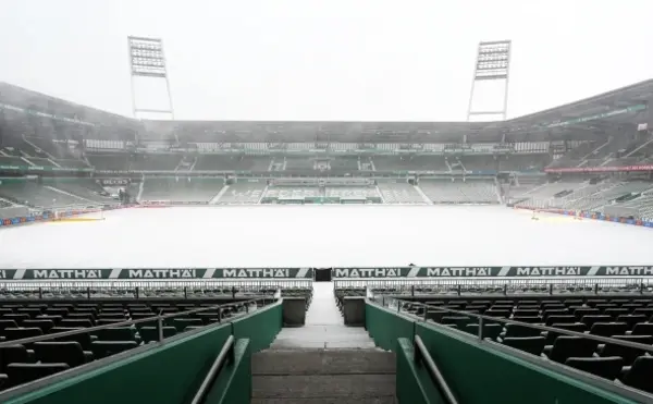 Футболдан Германия чемпионатының екінші ойыны кейінге қалдырылды