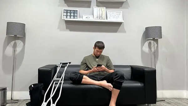 Шавкат Рахмонов балдақпен жүр