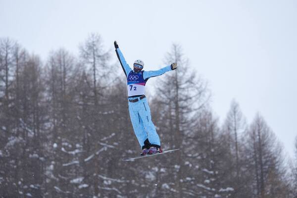 Милан-2026: Фристайл-акробатикадан Қазақстан командасы Олимпиаданың финалында сынға түсті