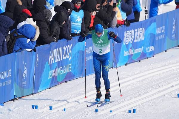 Милан-2026: Әмірғали Мұратбеков пен Наиль Башмаков 50 шақырым масс-стартқа қатысты