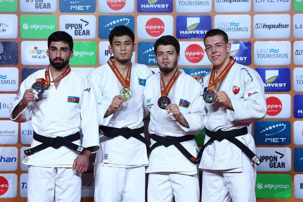 Линц Гран-приінде Қазақстан балуандары екі жүлде иеленді 