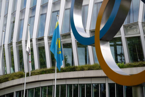 Ризабек Айтмұхан мен Ғұсман Қырғызбаевқа ХОК стипендиясы берілді