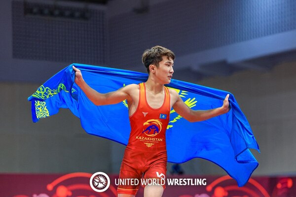Қазақстан жасөспірімдері күрестен Азия чемпионатында 20 медаль жеңіп алды