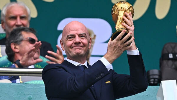 ФИФА әлем чемпионатына қатысатын құрамалар санын 64-ке дейін көбейтуді қарастырып жатыр
