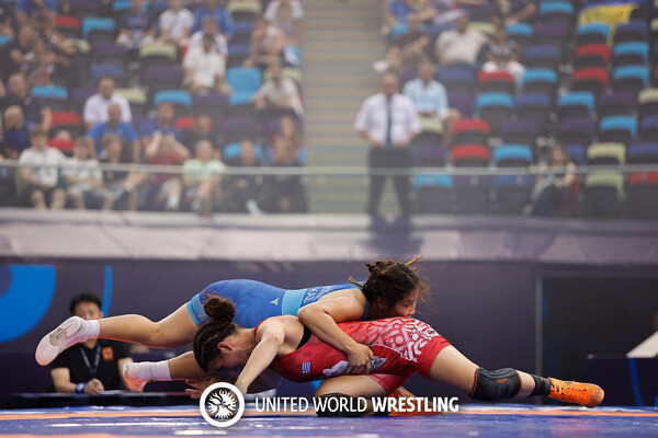 Күрес: Айша Әбдімәлік U17 әлем чемпионатының финалына шықты