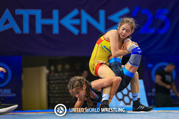 Қазақстандық қос балуан U17 әлем чемпионатының қола жүлдесі үшін белдеседі