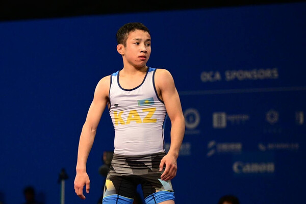 Бақдәулет Ағабек еркін күрестен U17 әлем чемпионатының финалына шықты