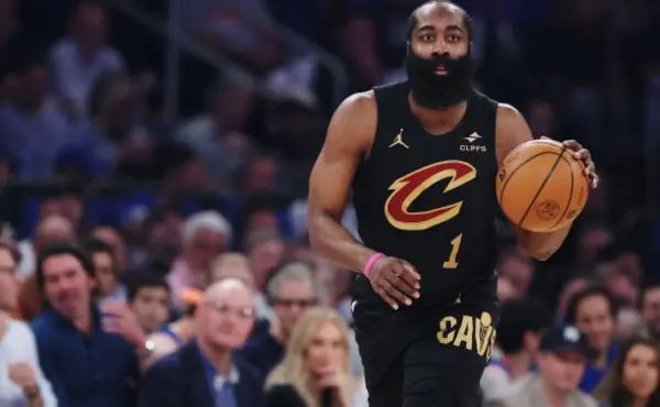 NBA жұлдызы Джеймс Харден қару алып жүргені үшін жазадан құтылды
