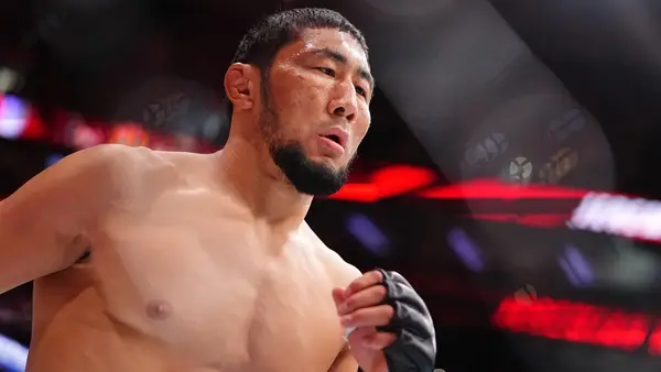 Қырғызстандық Мықтыбек Оролбай UFC 330 турнирінде оңбай жеңілді