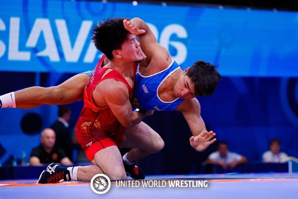 Словакияда күрес түрлерінен U20 әлем чемпионаты басталды
