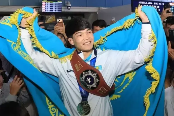 Қазақстандық әлем чемпионына автокөлік сыйға тартылды